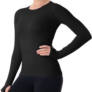 Seamless long sleeve workout shirt